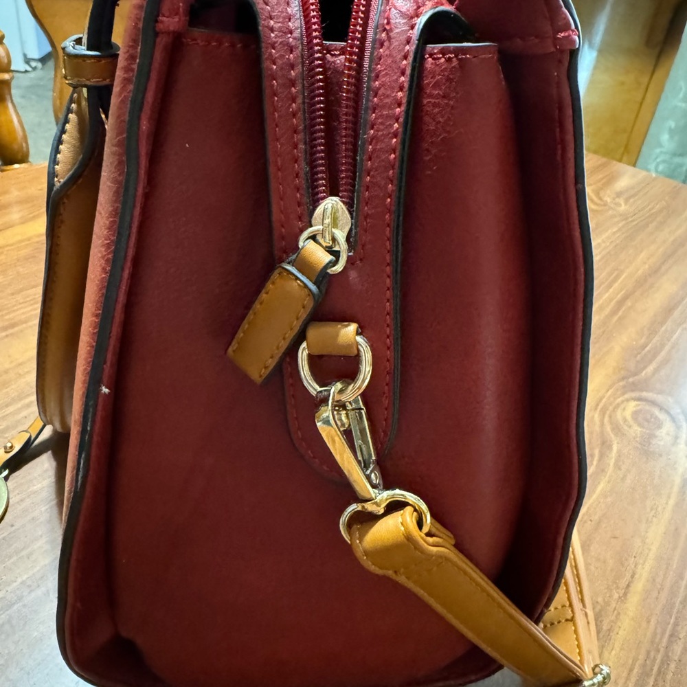 Michaelkors Purse 11x14 deep red and tan! - Picture 4 of 11